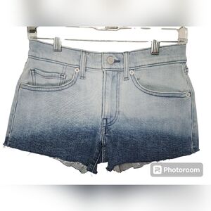 🍀 NWT Lucky Brand mid rise cut off denim blue ombre shorts Size 00/24 🍀